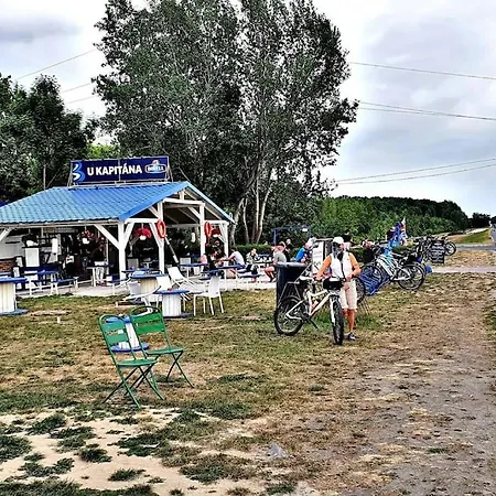 Hausboat Vlnka Bratislava