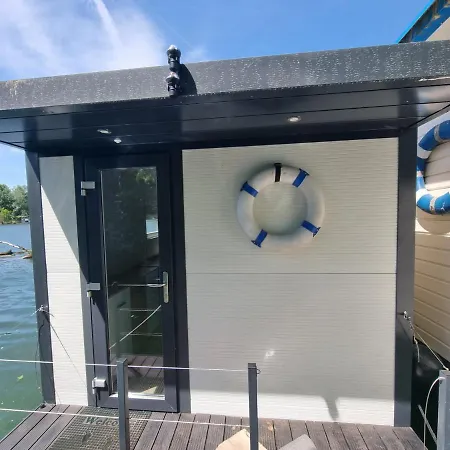 Apartment Hausboat Vlnka Bratislava
