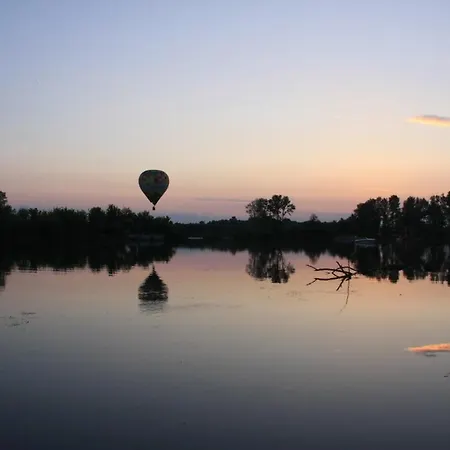 Hausboat Vlnka Apartmán *