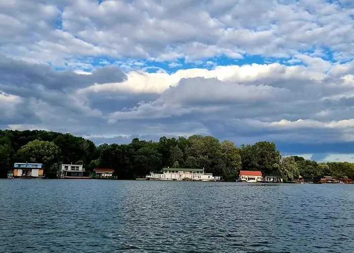 Apartmán Hausboat Vlnka